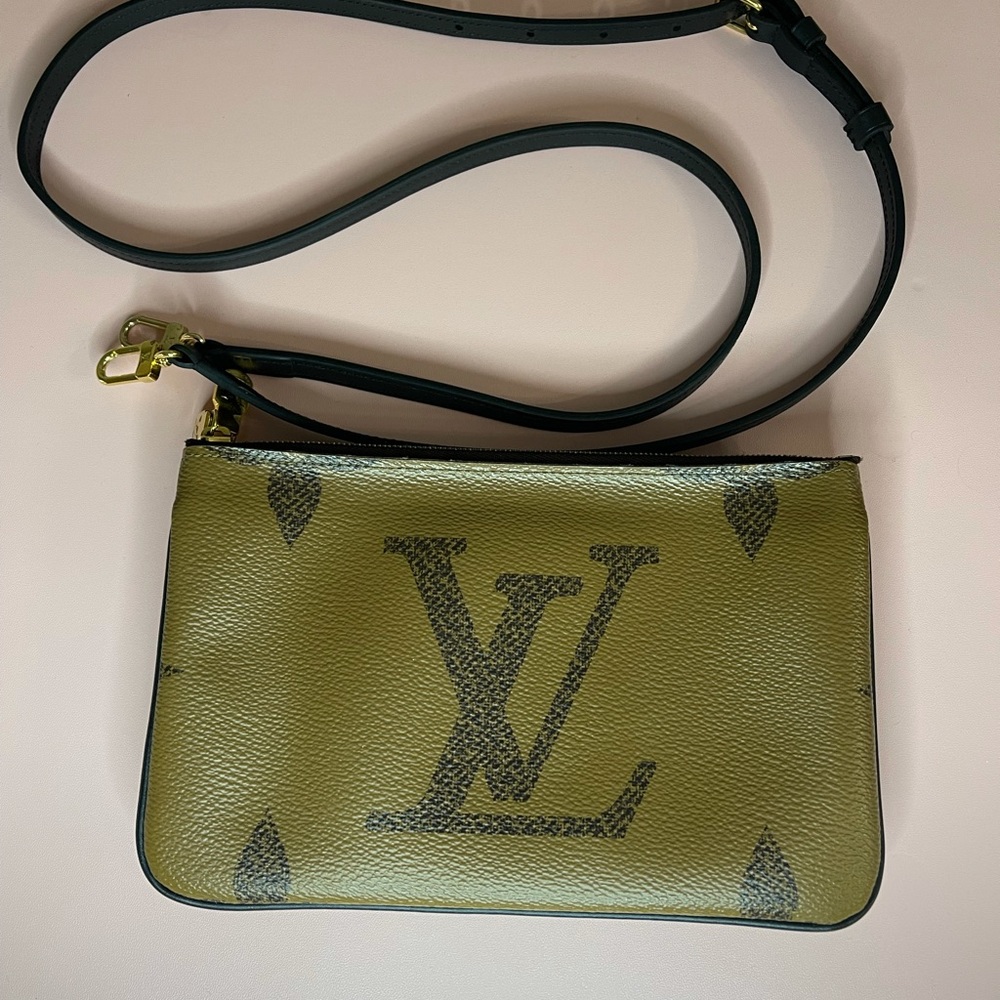 Louis Vuitton Double Pochette REVERSE MONOGRAM